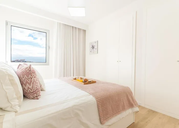 Horizonte Completo Ii By Atlantic Câmara de Lobos